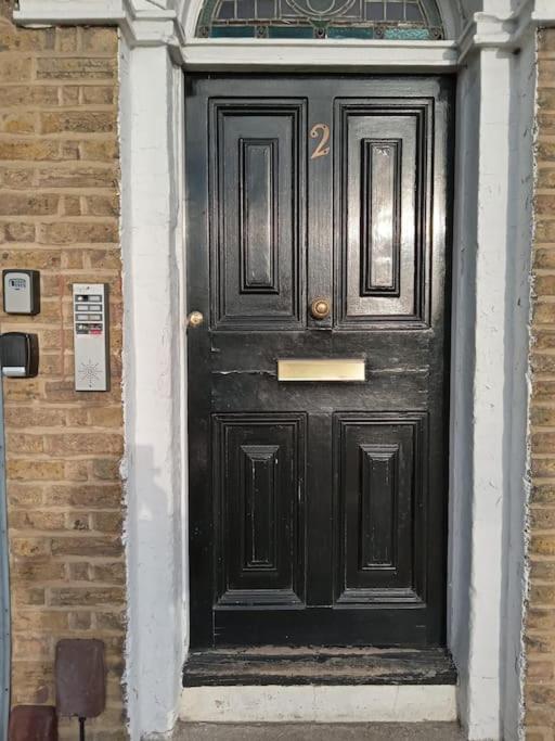 Little Dorrit Studio Flat 5 Rochester Me1 1Xz Strood Exteriör bild